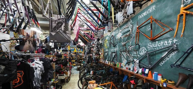 Bicycle shops in Chitose City