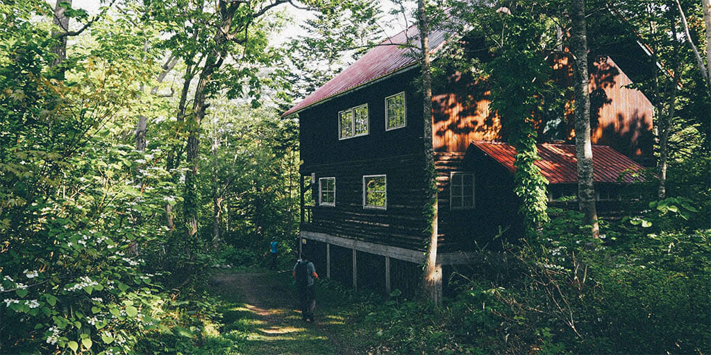 Mountain huts for summer hiking in Hokkaido