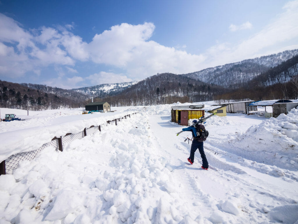 Horokanai Bozu-yama Ski Touring (Hokkaido, Japan)