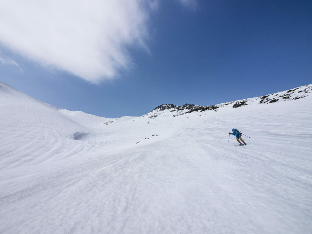 Antaroma-dake backcountry skiing (Hokkaido, Japan)