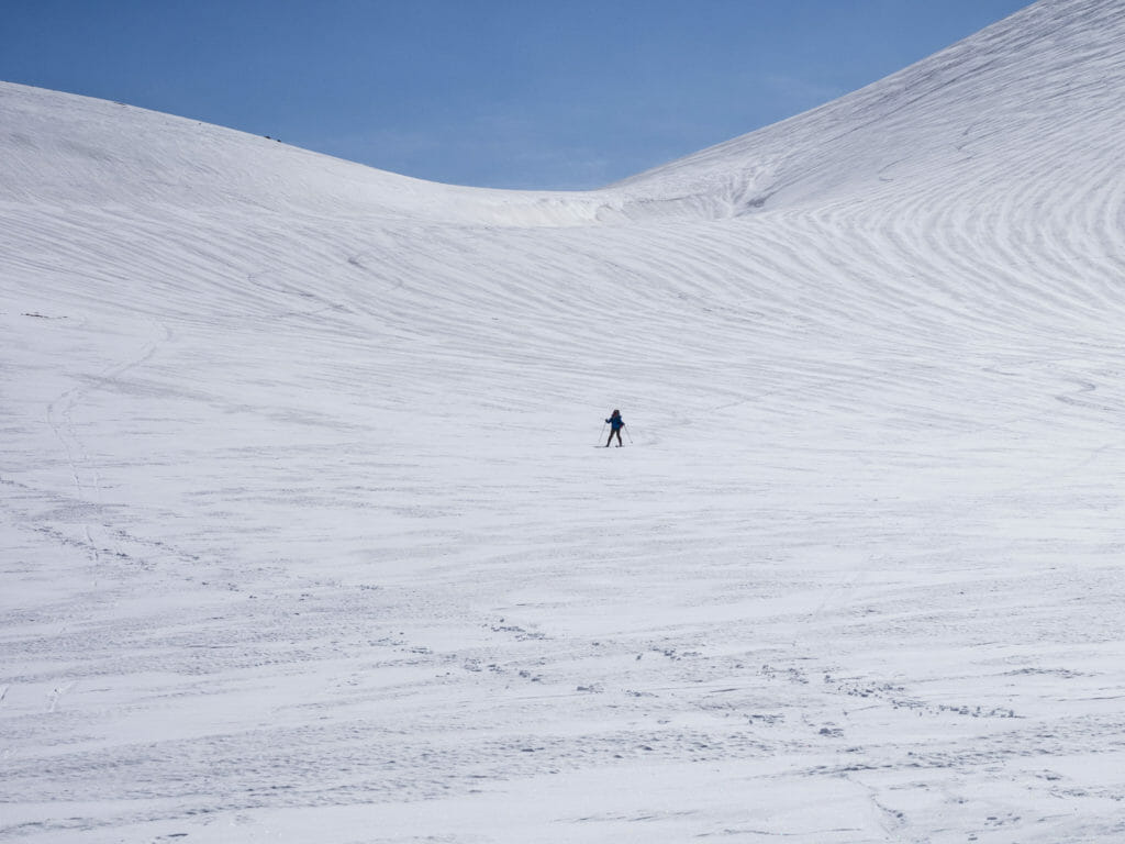 Asahidake to Nakadake Onsen Loop Ski Tour (Hokkaido, Japan)
