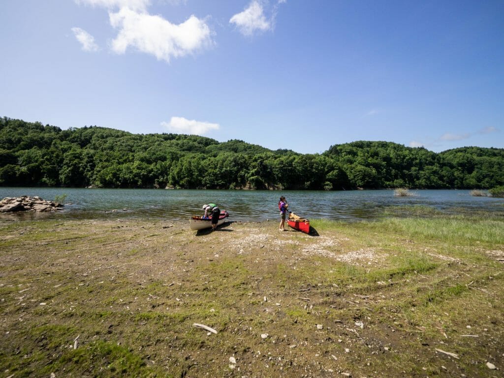 Canoeing on Lake Eniwa (Hokkaido, Japan)