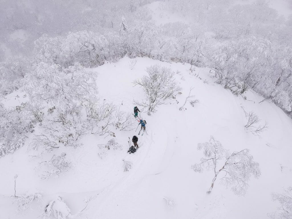 Bihinai-yama Ski Touring near Jozankei (Hokkaido, Japan)