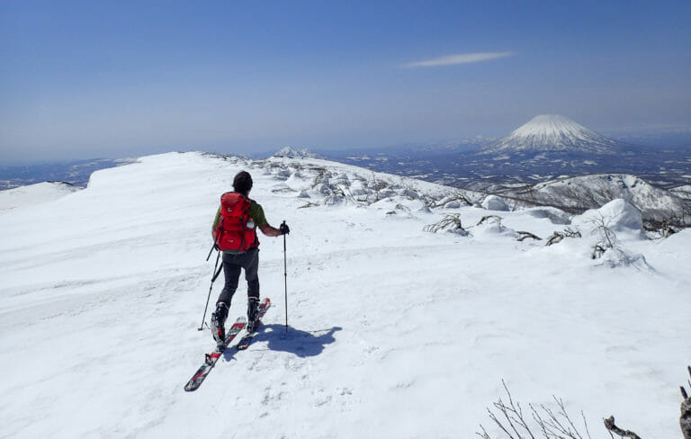 The Muine to Kimobetsu Traverse Ski Tour (Hokkaido, Japan)